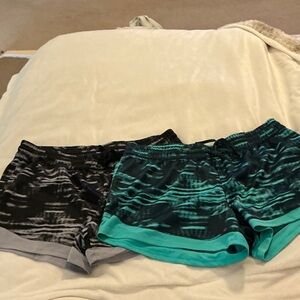 Reebok Women's Athletic Shorts - Black and Turquoise M